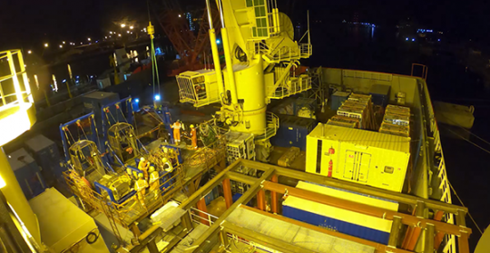 DSV (Diving Support Vessel)